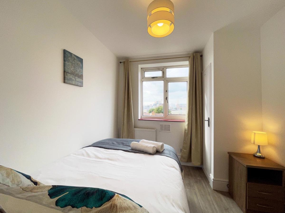 Sophie's Place in Vauxhall Londres Extérieur photo